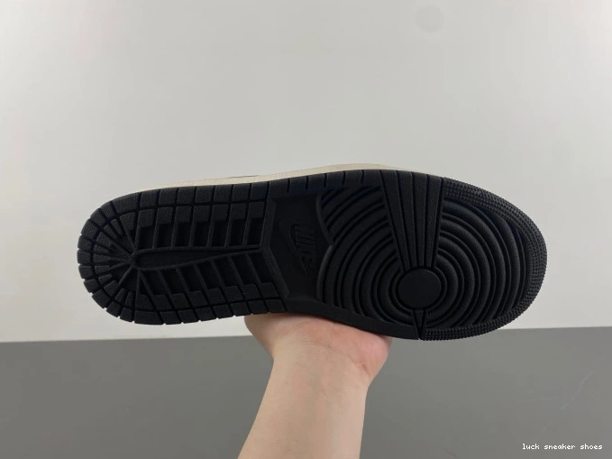 Rep LUCY Mocha CZ0790-102 Jordan Low 1 OG Air 0712
